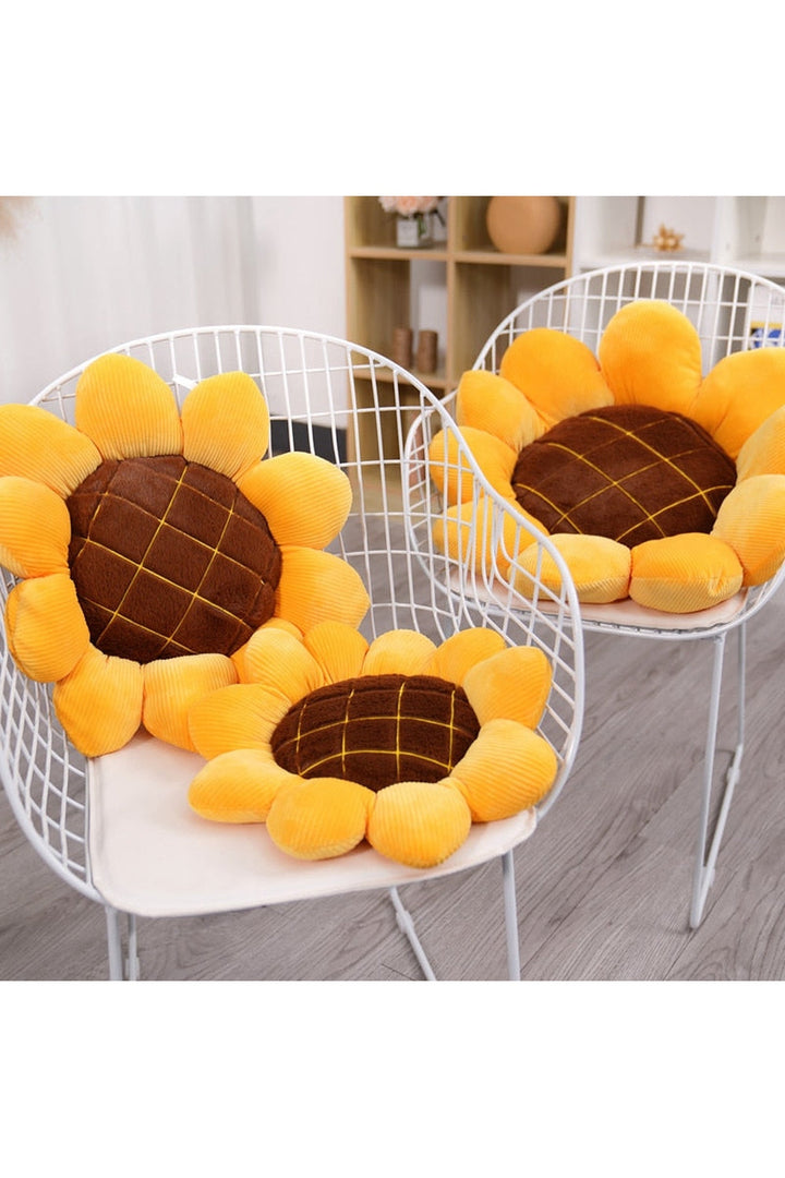 Cozy Sunflower Plush Nap Pillow | Bowlift