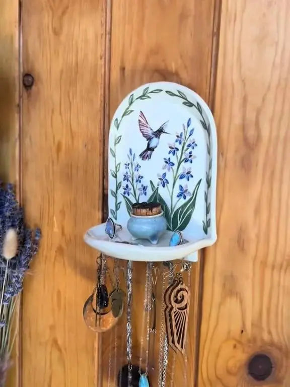 BowLift | Sacred Floral Jewelry Altar – A Place of Calm and Significance