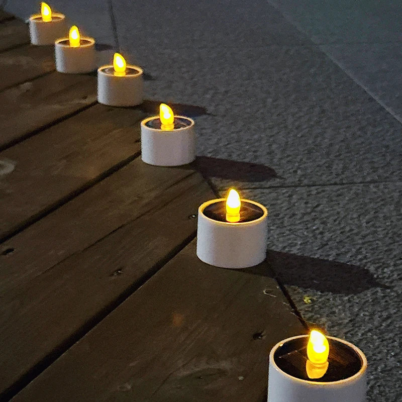 Solar-powered LED candles - Flickering outdoor lighting for garden and patio | Bowlift