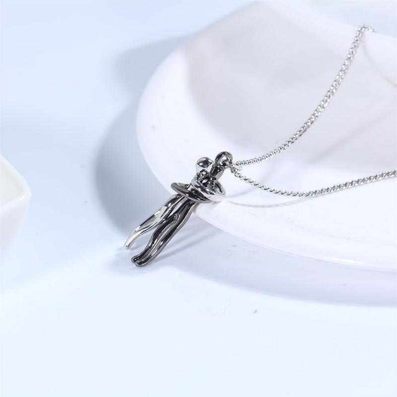 BowLift | Hug Love - Sweet Love Necklace | Show your loved one how much you need them!