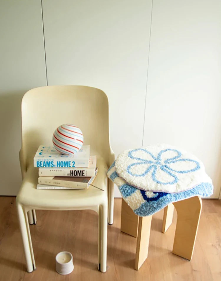 Ribbon Seat Cushion | Bowlift