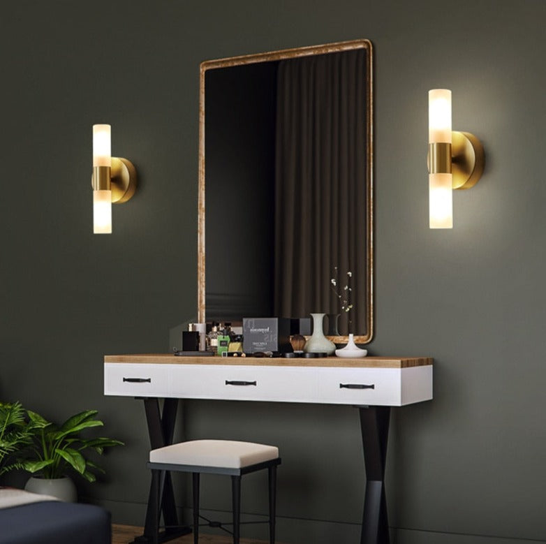 BowLift | EliteLume – Minimalist Gold Wall Lamp with Energy-Efficient LED