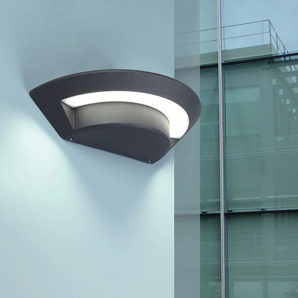 Modern LED outdoor wall lamp for garden and terrace – Weatherproof, energy-saving & decorative | Bowlift