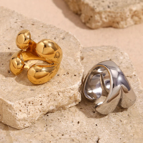 BowLift | 18k Four Droplet Bold Ring