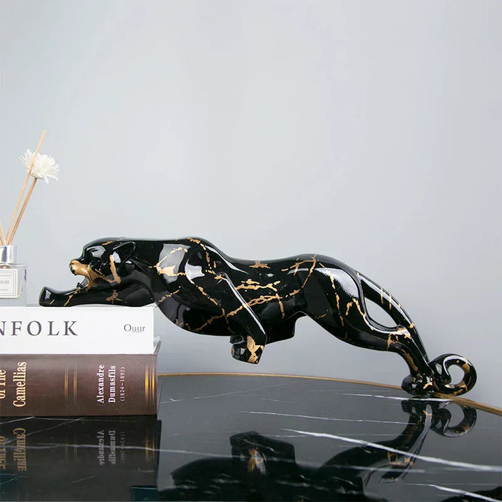 BowLift | Elegant Jaguar Stone Sculptor
