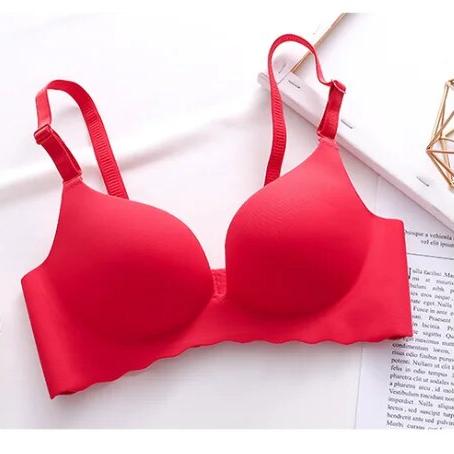 BowLift | GlowBra — Invisible comfort that makes your silhouette shine