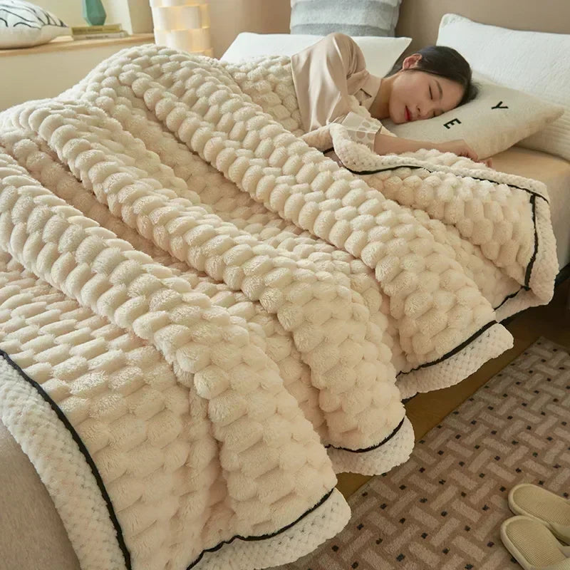BowLift | Velutura Plush Blanket made of Turtle Velour | Fluffy & Warm | For Bed, Sofa & Travel | Anti-Pilling | Various Sizes & Colors