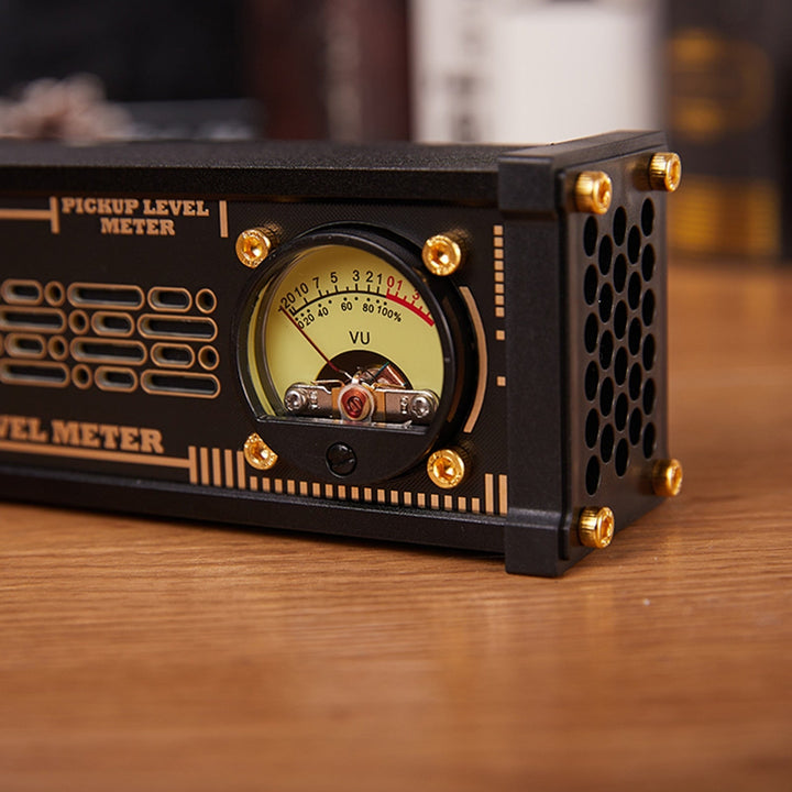 Dynamic Retro Voice Level Meter | Bowlift