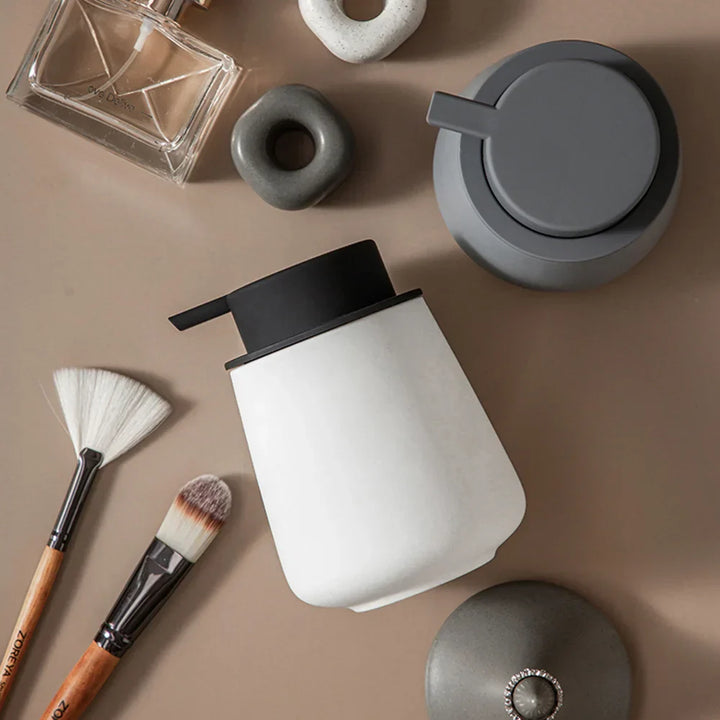 CeramiLux 300 ml Luxury Soap Dispenser made of Ceramic – for Soap, Shampoo, Conditioner or Lotion Bowlift