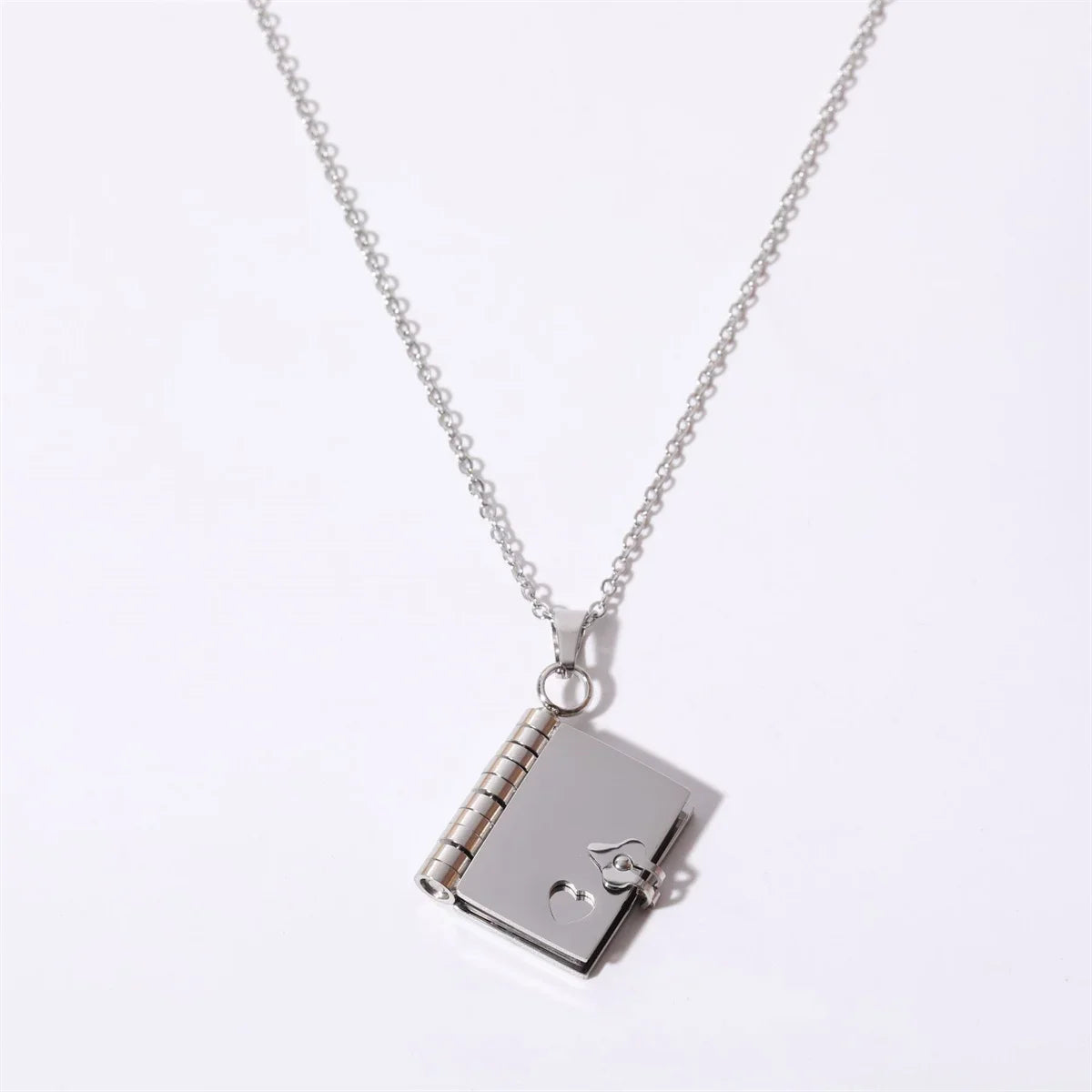 BowLift | Couple Book Pendant Necklace