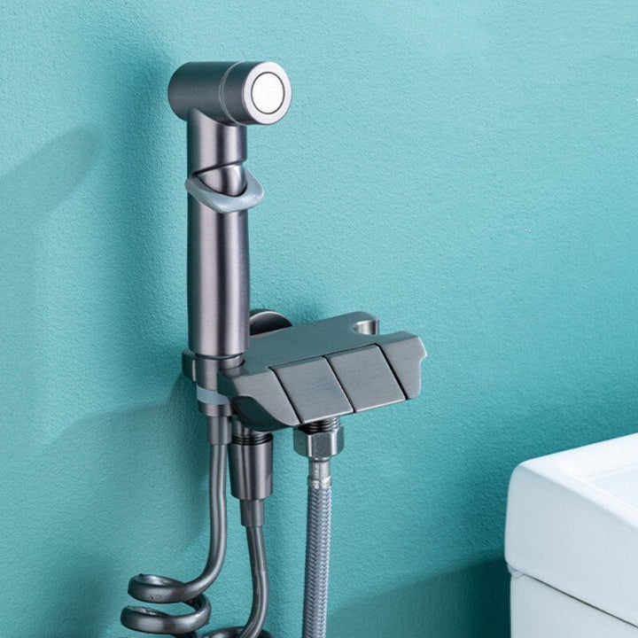 BowLift | Hygiene Helper Bathroom Cleaner Faucet Bidet