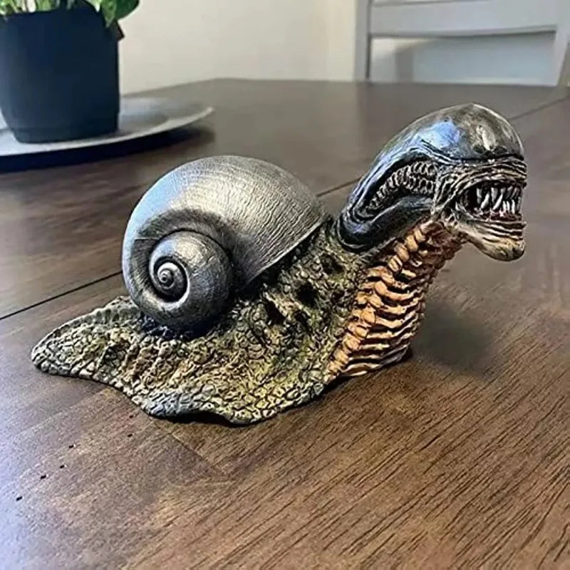 BowLift | Variation Snail Statue, Resin Evil Snail Sculpture Alien Lover's New Favorite Home Office Decoration Garden Outdoor Decoration