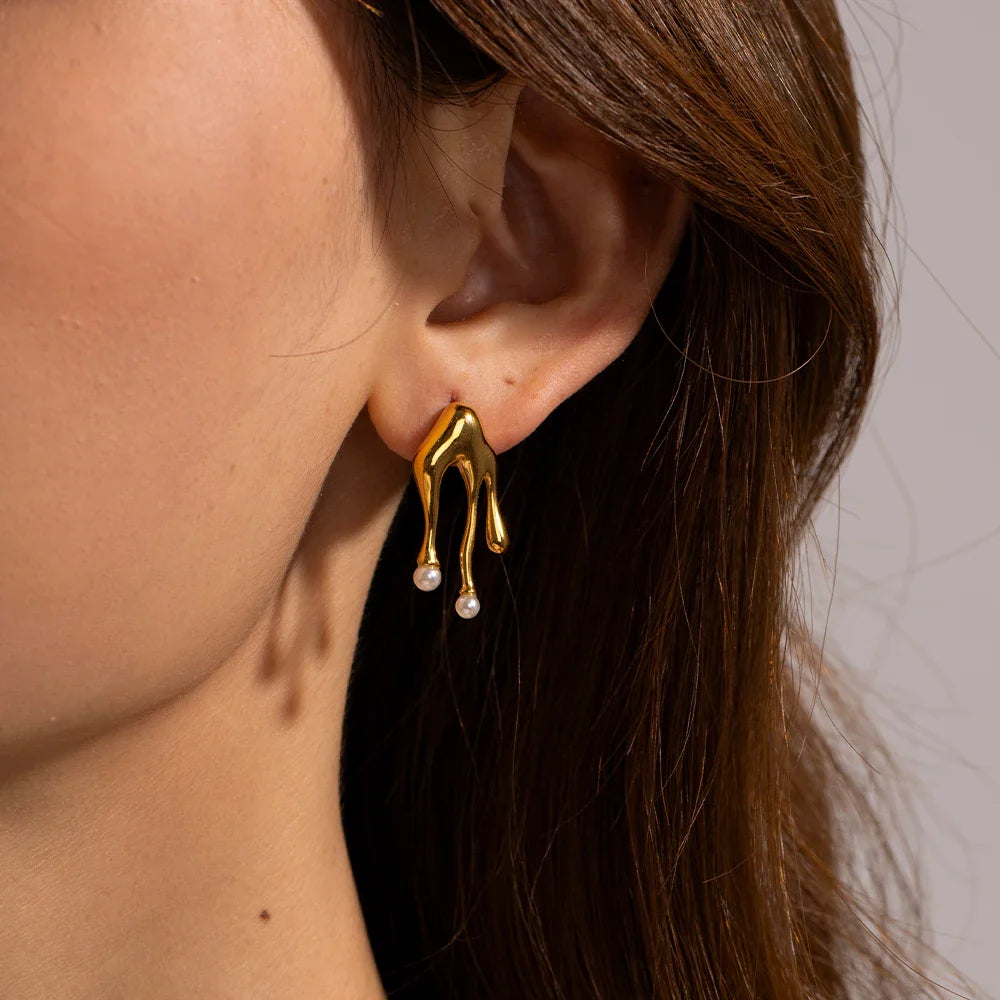 BowLift | 18k Dainty Asymmetrical Melted Gold Pearl Earrings