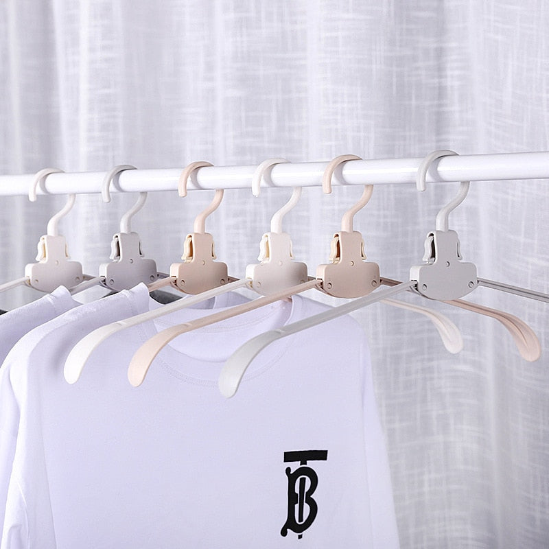 BowLift | Easy Fold Wide Foldable Clothes Hanger