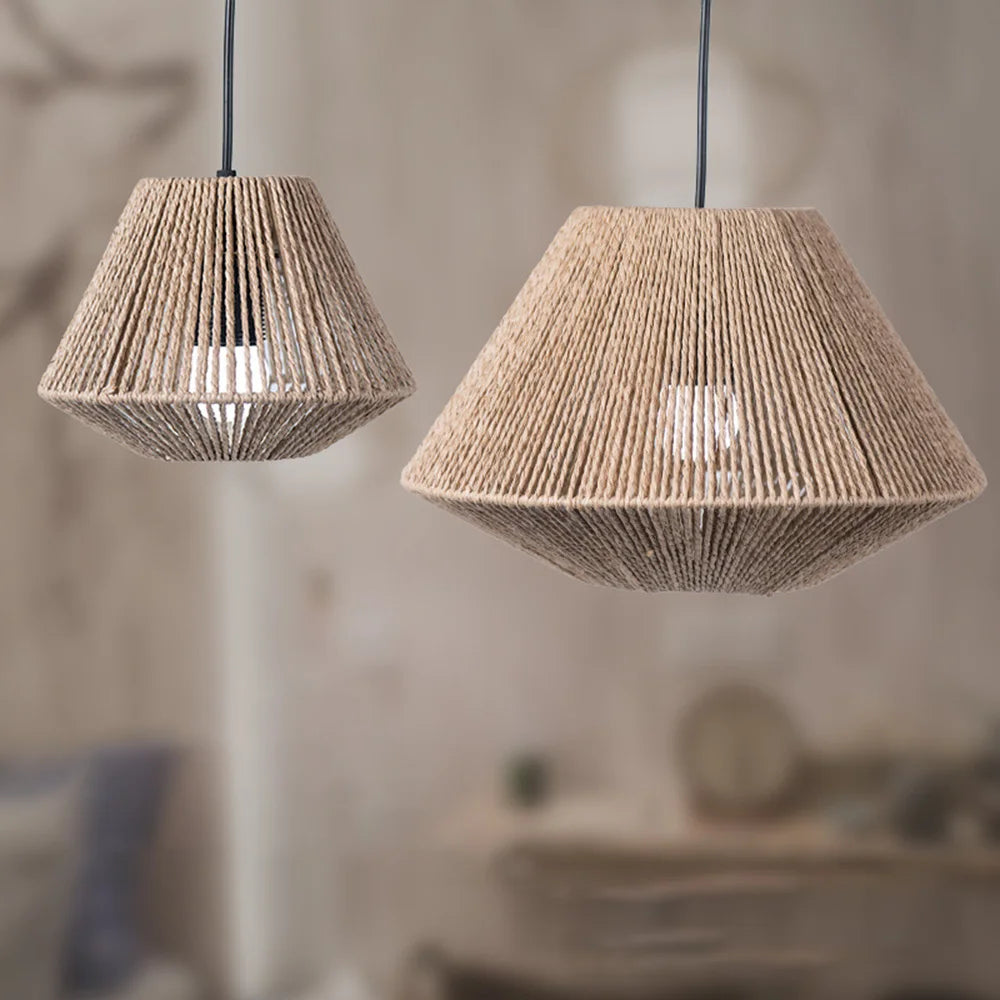 BowLift | Rattan Pendant Lamp - Elegant Rattan Pendant Lamp with Geometric Design for Atmospheric Lighting