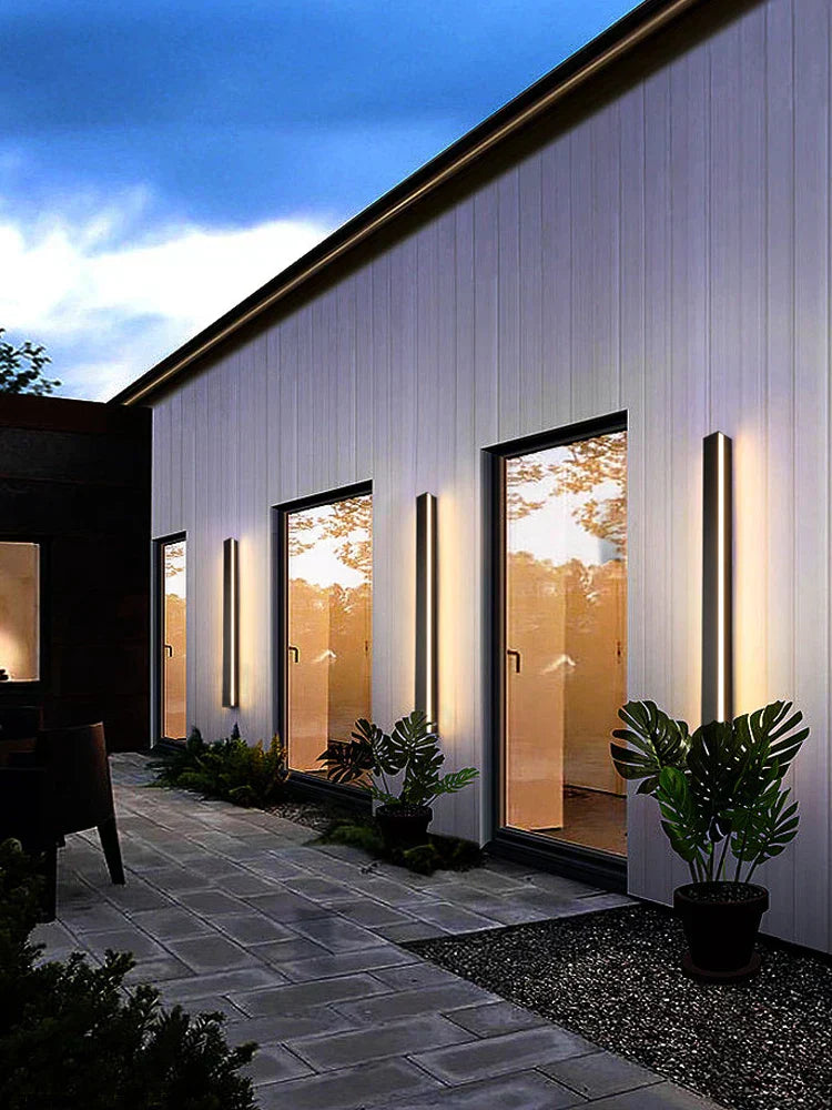 BowLift | NeroEdge SleekLine Waterproof LED Wall Light – Modern Outdoor Lamp in Black