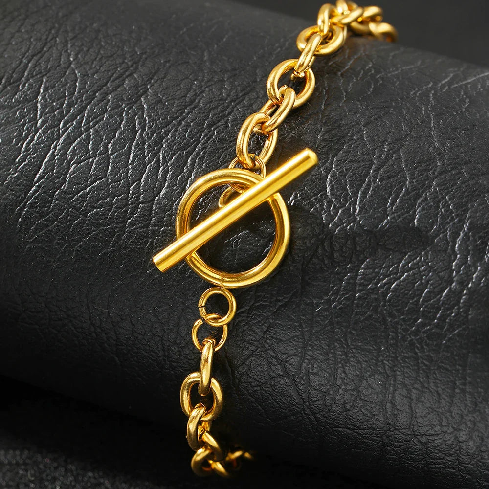 BowLift | Classy Paperclip Circle Bar Clasp Bracelet