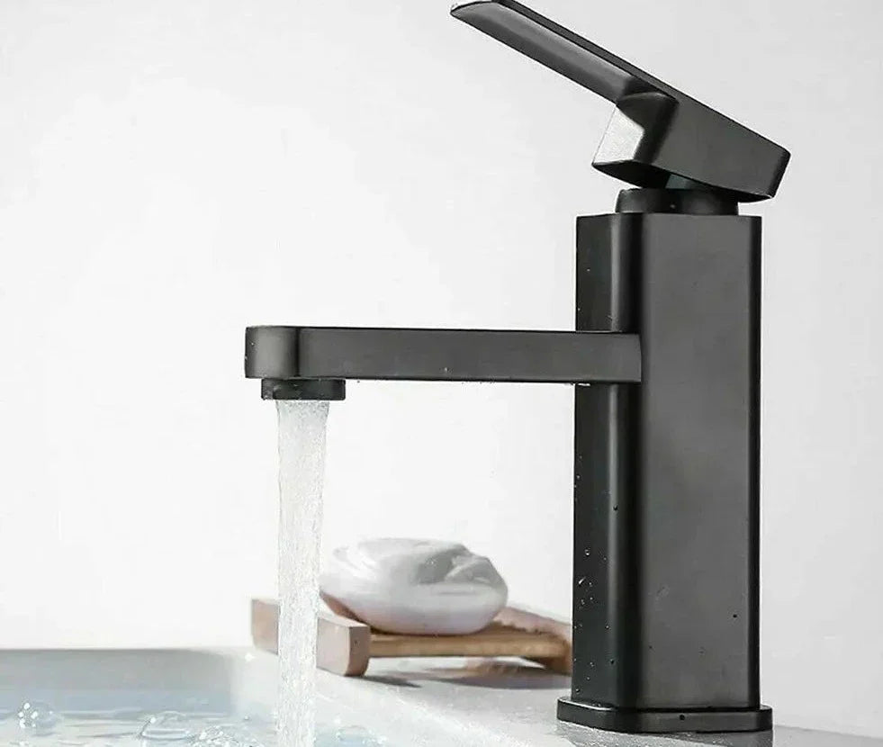 BowLift | Luxury RETHME Basin Tap - with Stylish Water Flow