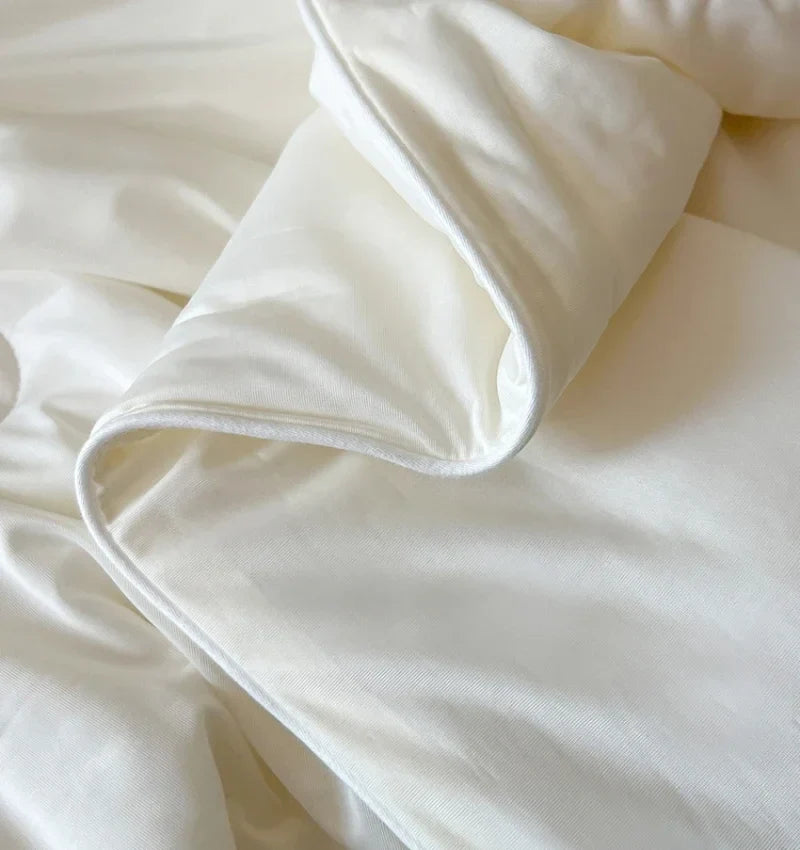 High-Quality Cooling Blanket – Smooth Air-Conditioning Comforter, Lightweight Summer Quilt with Double-Sided Cooling Fabric | Bowlift