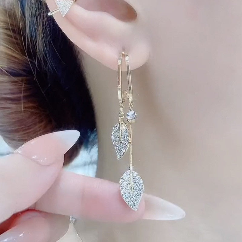 BowLift | Nature Elegance Crystal Long Tassel Earrings