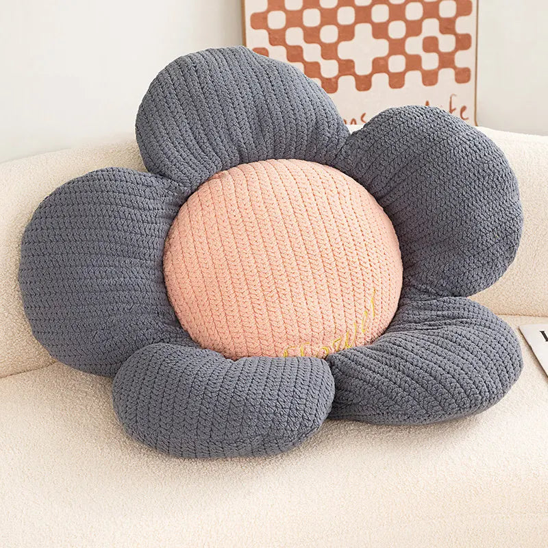 BowLift | Daisy Cushion