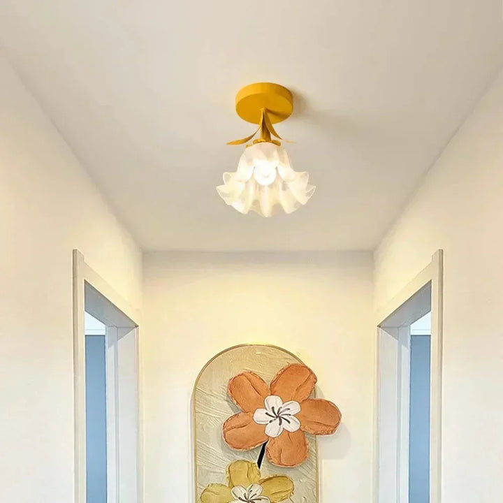 BowLift | Mini Pendant Lamp with Floral Motif Classical Elegance in Modern Form