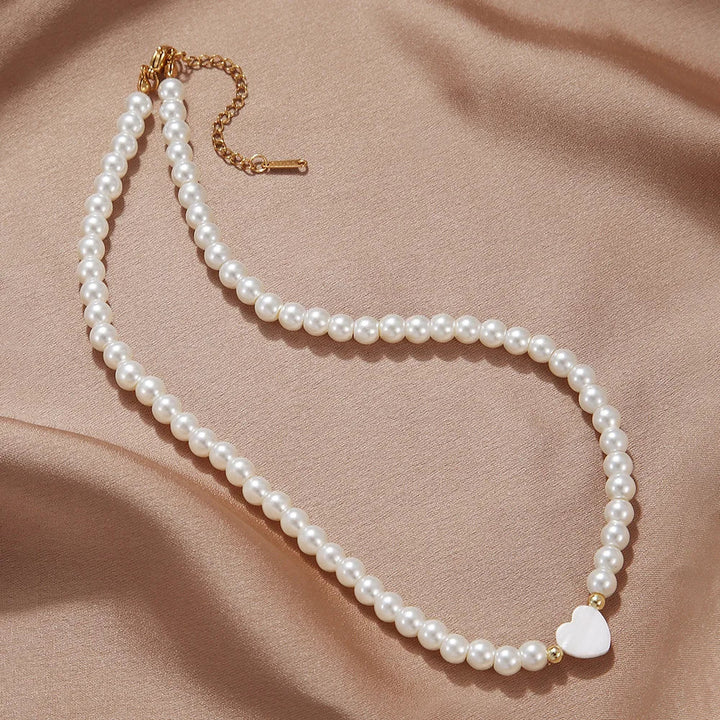 BowLift | Classy Pearl Heart Choker Necklace