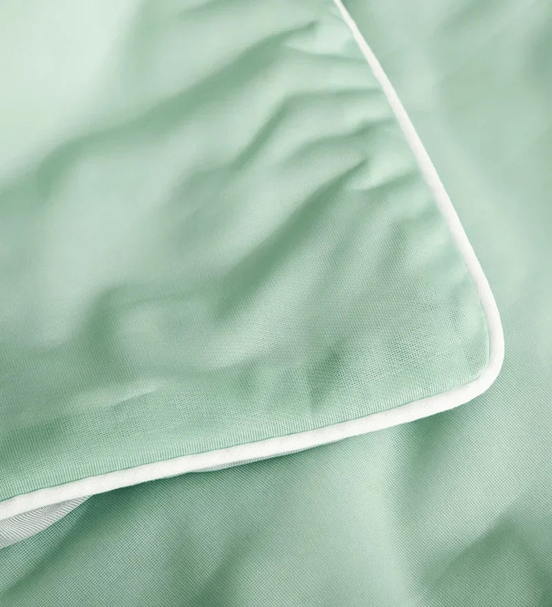 Air Condition Summer Comforter — Pure Color Ice Silk Cooling Blanket, Lightweight & Smooth Twin/King Size Quilt | Bowlift