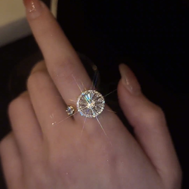 BowLift | Blooming Flower Rotating Ring