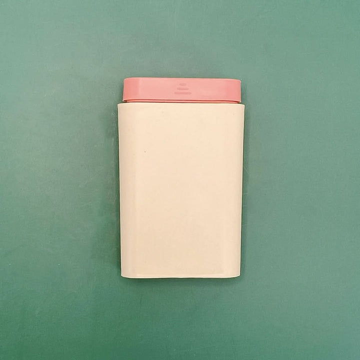BowLift | Compact supplement box for vitamins & medicines with style