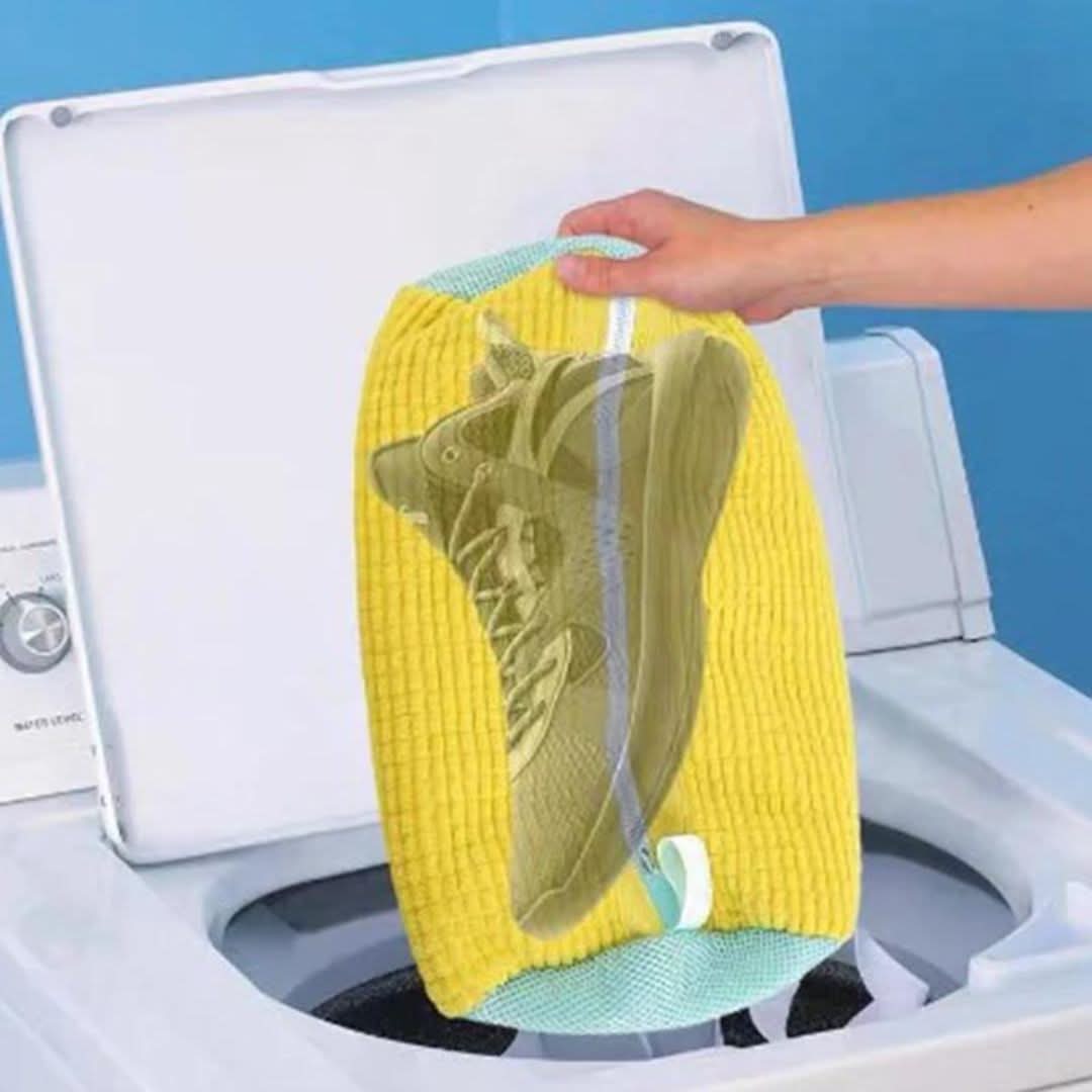 BowLift | washing bag for shoes for thorough cleaning in the washing machine
