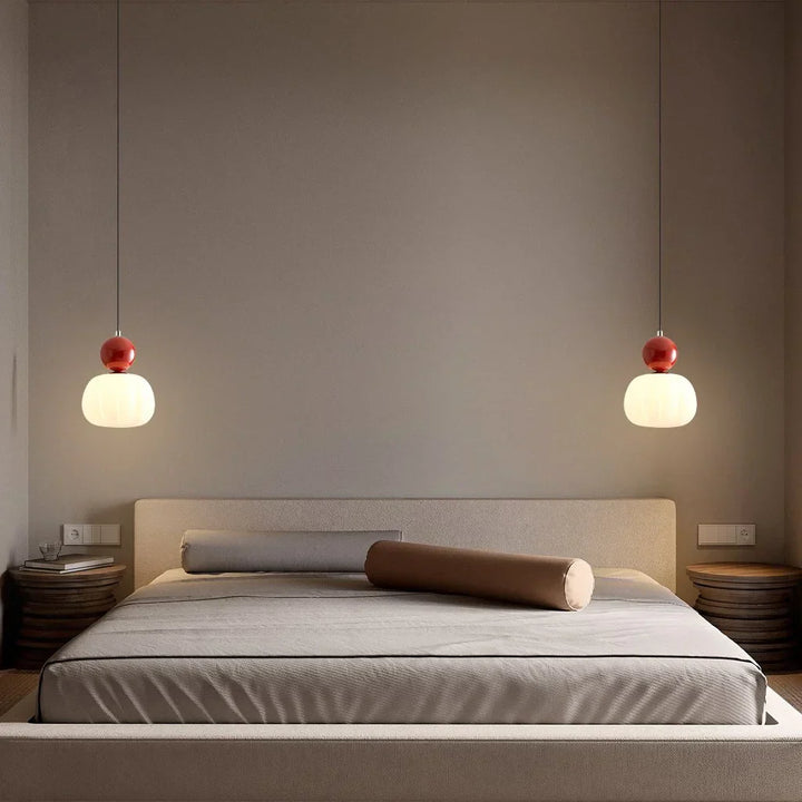 BowLift | Glass charm with a golden accent of luxury