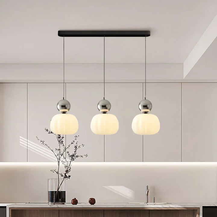 BowLift | Glass charm with a golden accent of luxury