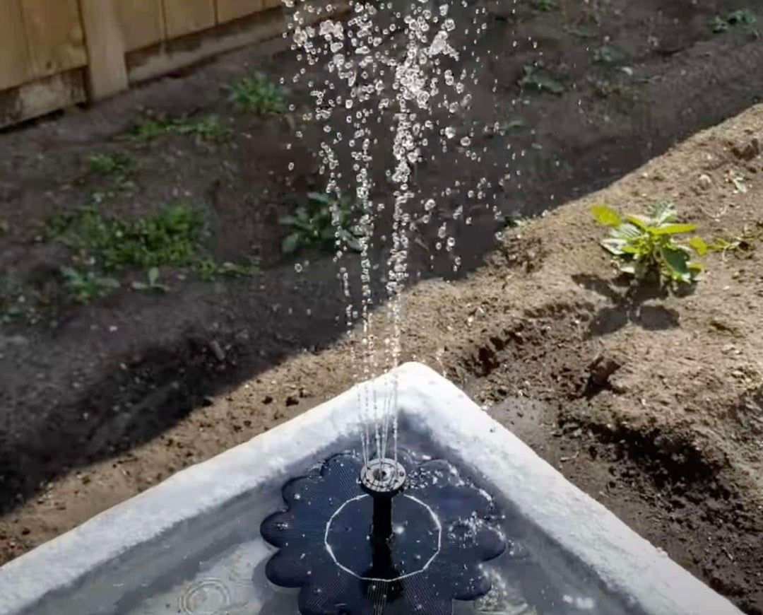 Solar-powered fountain (floating) | Bowlift