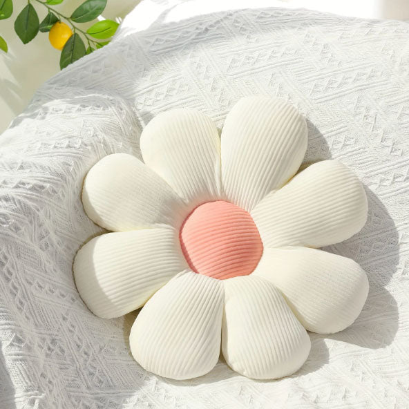 Daisy Plush Cushion | Bowlift