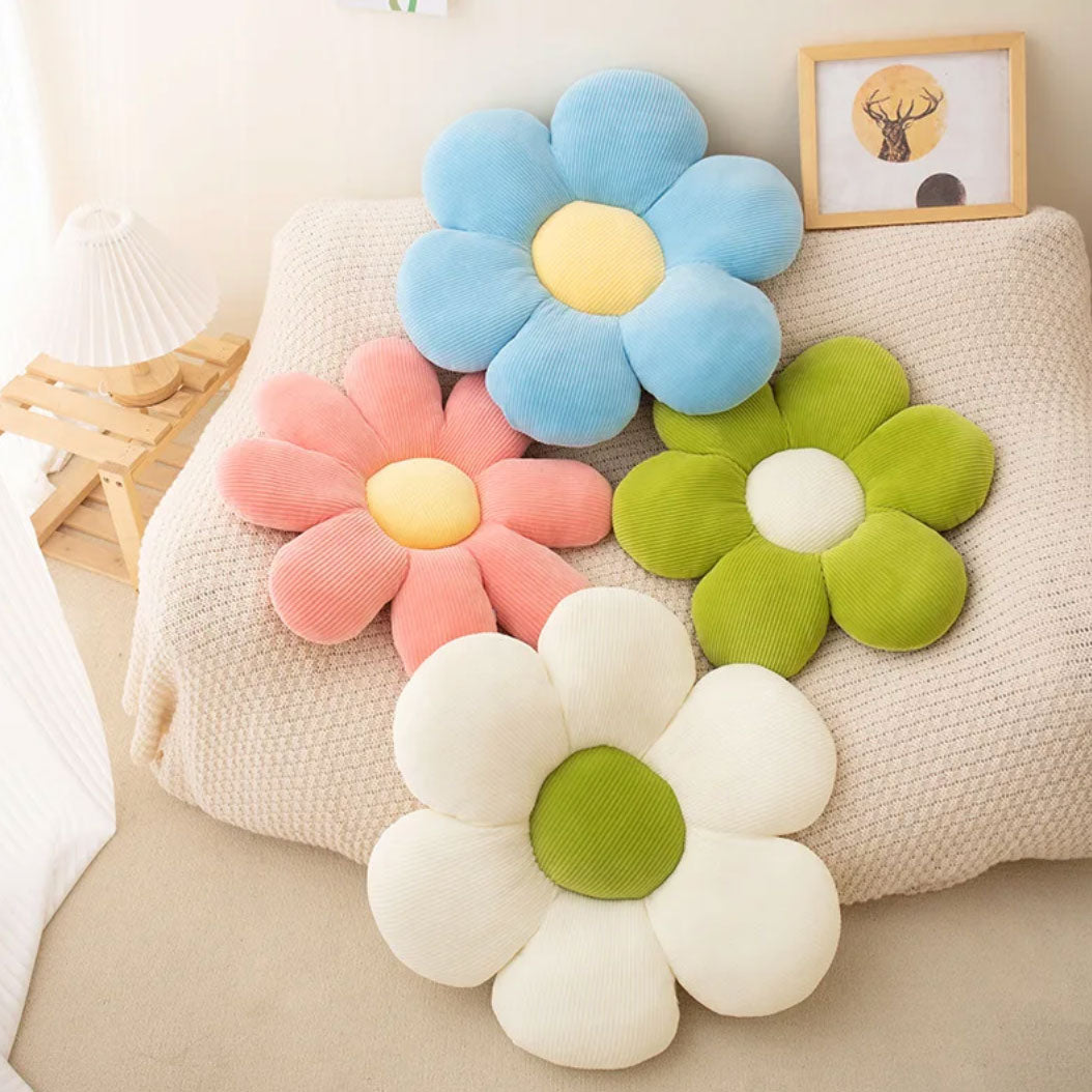 Daisy Plush Cushion | Bowlift