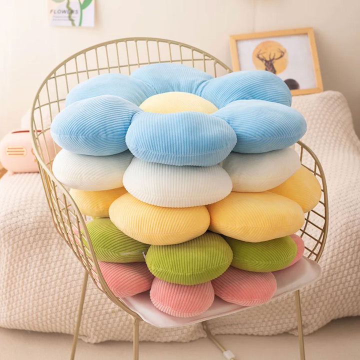 Daisy Plush Cushion | Bowlift