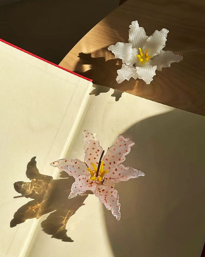 Handmade 3D Glass Ceramic Lily Incense Holder | Bowlift