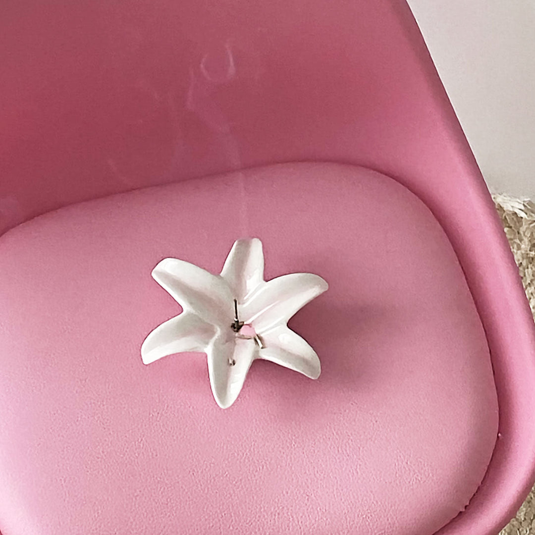 Handmade 3D Glass Ceramic Lily Incense Holder | Bowlift