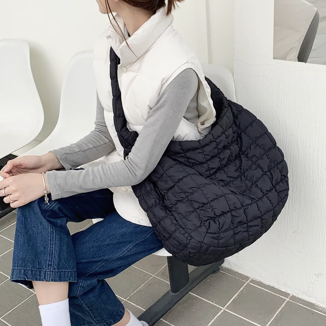 BowLift | Cross Quilt X-Large Shoulder Bag