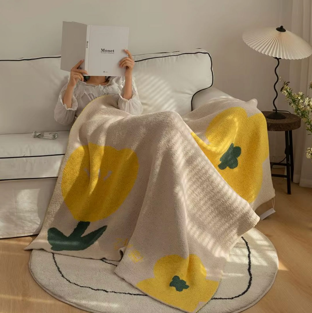 Floral Sofa Blanket – Nordic Fleece Throw | Bowlift