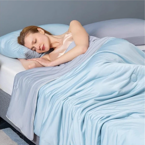 Cooling Blanket for Hot Sleepers, Moisture-Wicking and Breathable Fabric | Bowlift