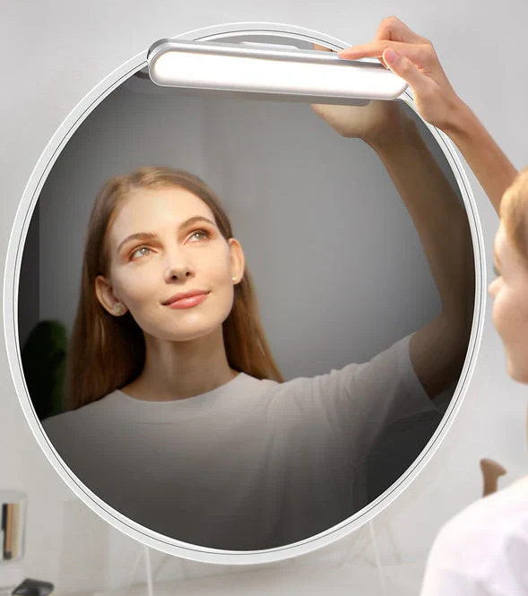 BowLift | Touch-Sensitive Magnetic LED Light