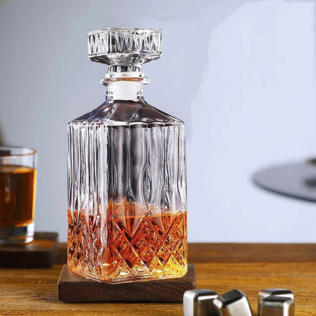 Spirit Glass Decanters Bowlift