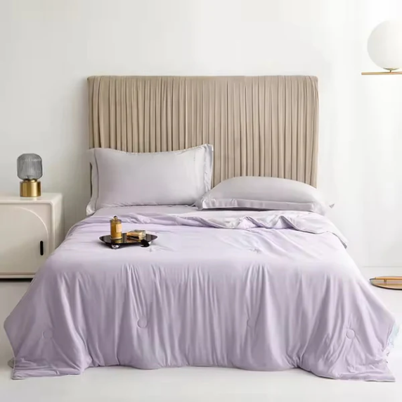 Cooling Blanket for Hot Sleepers, Moisture-Wicking and Breathable Fabric | Bowlift