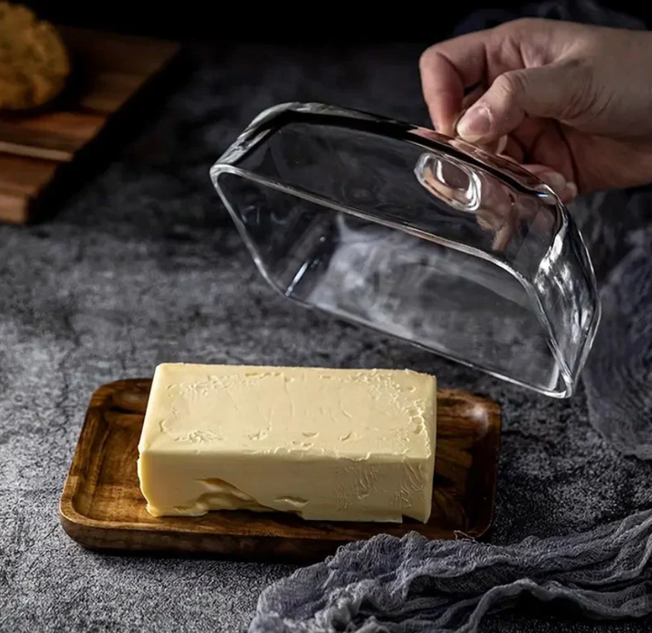 ButterVault Butter dish with glass lid and wooden base | Bowlift