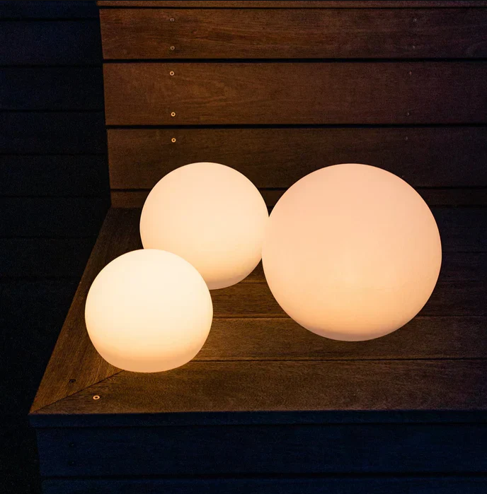 BowLift | Round Garden Lamp