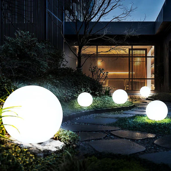 BowLift | Round Garden Lamp