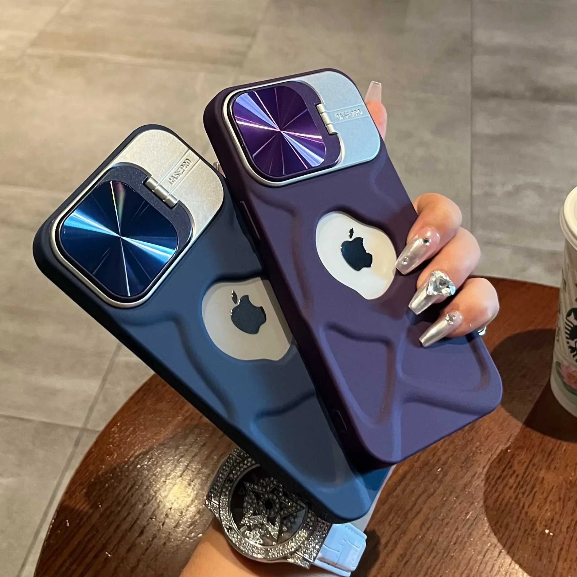 BowLift | Magsafe Silicone Lens Flip IPhone Case