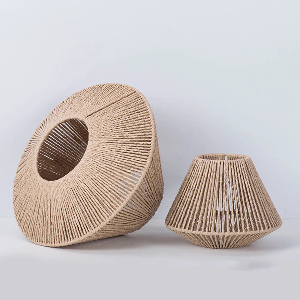 BowLift | Rattan Pendant Lamp - Elegant Rattan Pendant Lamp with Geometric Design for Atmospheric Lighting